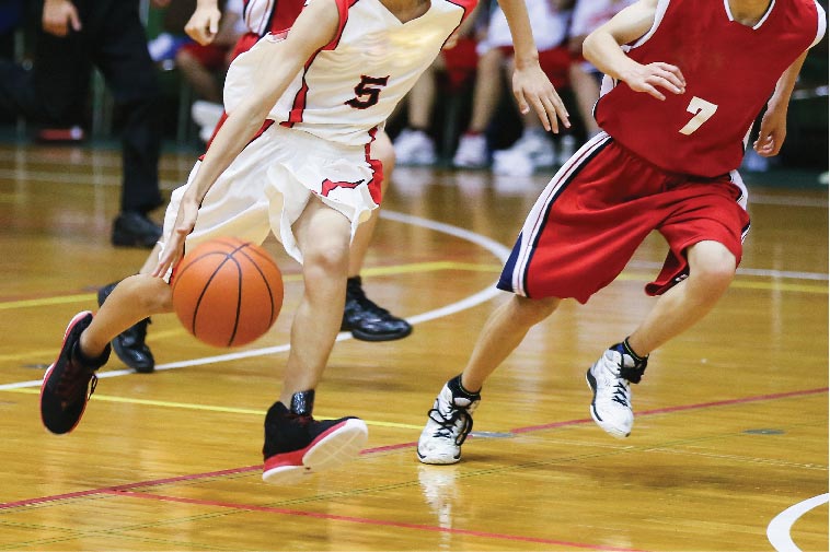 photo of basketball players